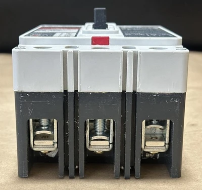NEW Eaton HMCP030H1C