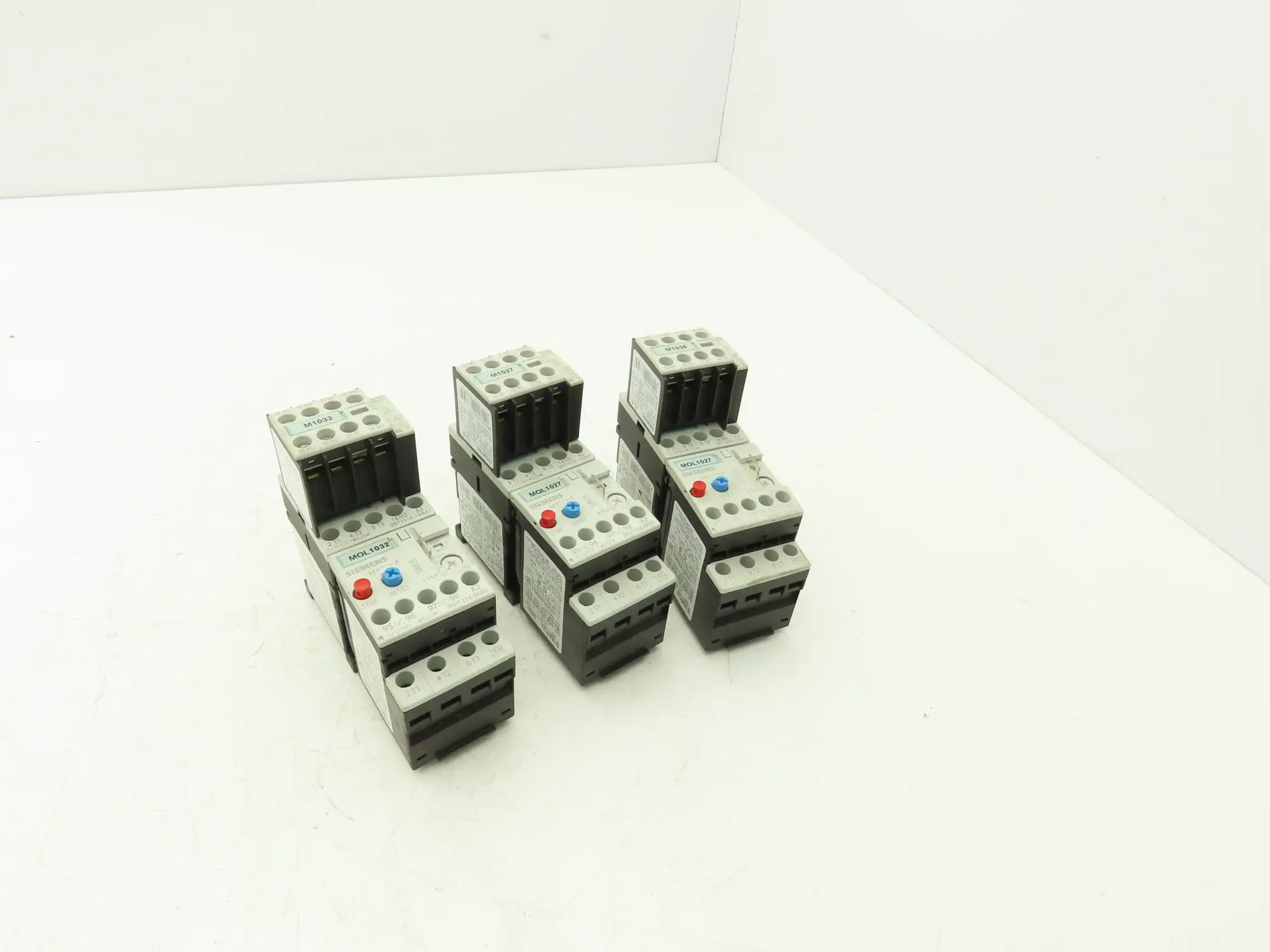 Siemens 3RU1116-0KB0 Motor Starter Contactor Relay 24V Coil 5Hp 600V Lot of 3