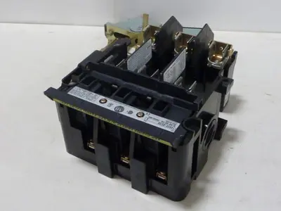 Used ALLEN BRADLEY 1494V-DS30 SER A Electrical Panels Michigan US | Ideal Machinery #1260285