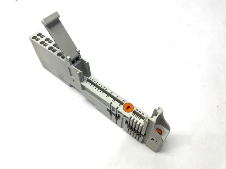 Used ALLEN-BRADLEY SER. A POINT I/O TERMINAL BASE Terminal Blocks | Maverick Industrial Sales #1101091