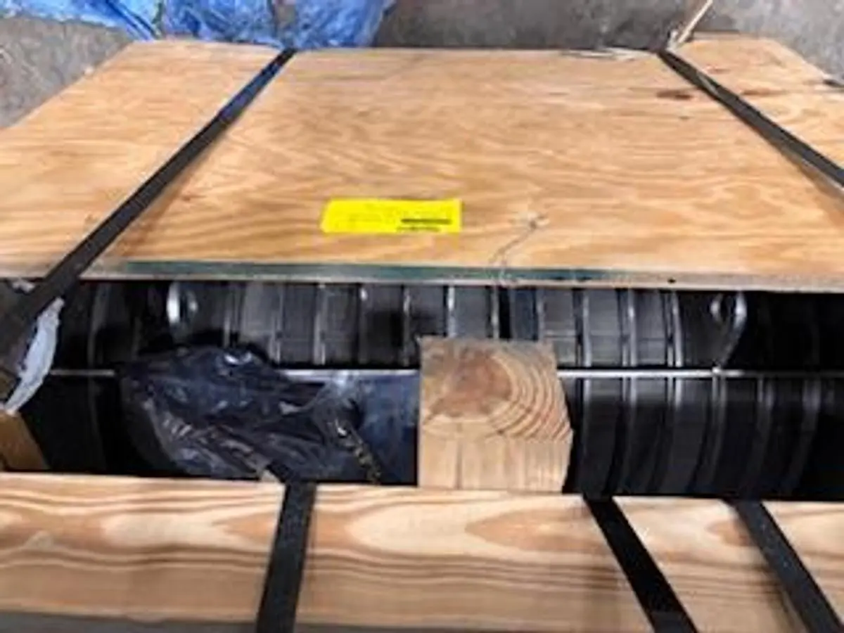 USED VINCENT SCREW PRESS SCREENS