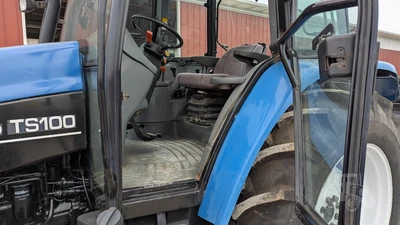 USED 1998 NEW HOLLAND TS100
