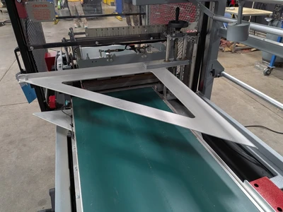 USED 2018 SHRINK TECH SYSTEMS AS-2024-AC AUTO SEALER