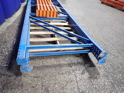 Pallet Racking - Teardrop