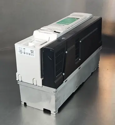 Control Tecniques M701-044-00150A Servo Driver 5.5/10hp H/W V2 (BIN2.4.4)