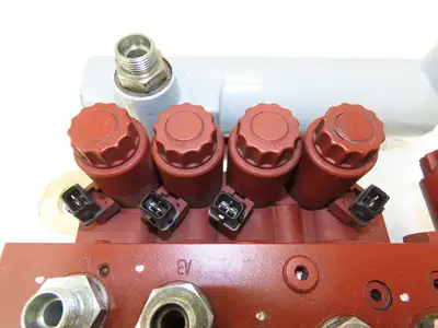 Linde 000143179518 Hydraulic 4-Lever Spool Valve Forklift Mast Control Off E20C