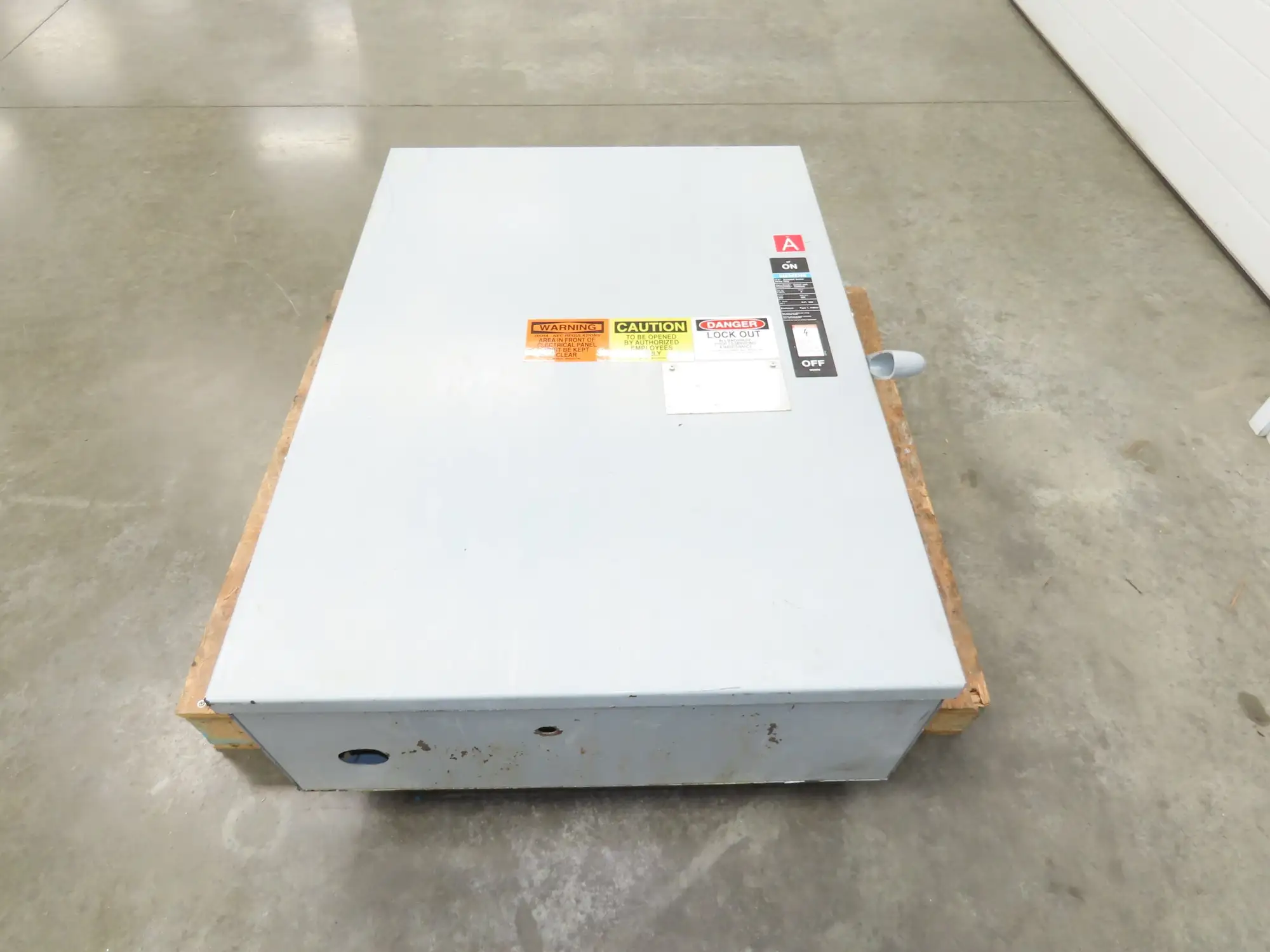 Siemens F357L I-T-E Safety Disconnect Switch 800A 600V 3 Pole Fused 500Hp NEMA 1