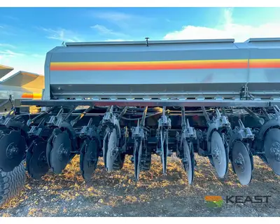 Used CRUSTBUSTER _UNKNOWN_ No-Till Drills Iowa US | Keast Enterprises #1360181