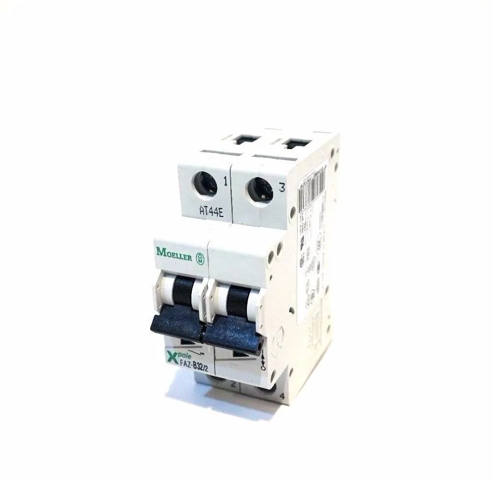 NEW MOELLER FAZ-B32 / 2 CIRCUIT BREAKER FAZB322