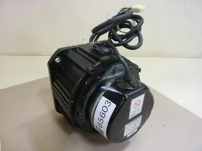 USED YASKAWA SGMDH-06A2A-YR13