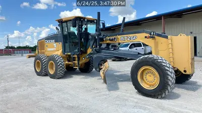 USED 2019 Deere 872GP