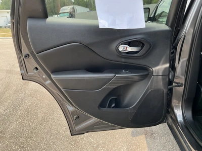 Used 2014 JEEP CHEROKEE SUVs Michigan US | Miedema Asset Management Group #1321284