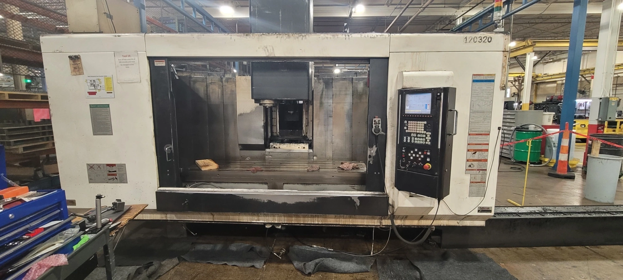 USED 2011 MAZAK VTC-250/50