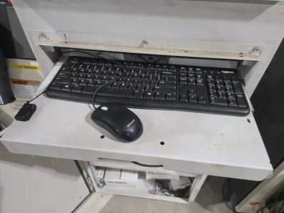 2012 Fanuc Robot R-2000i6 210FS Robotic Arm System w/ Camera System, Pallet Supports, Controllers,