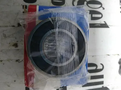New | in-Stock SKF 6205 2RSJEM Bearings | Surplus Asset Holdings #1194189