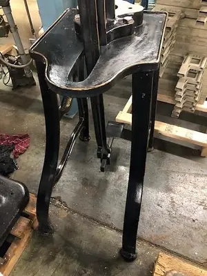 0282-385 R Blundell Foot Press – Circa 1870