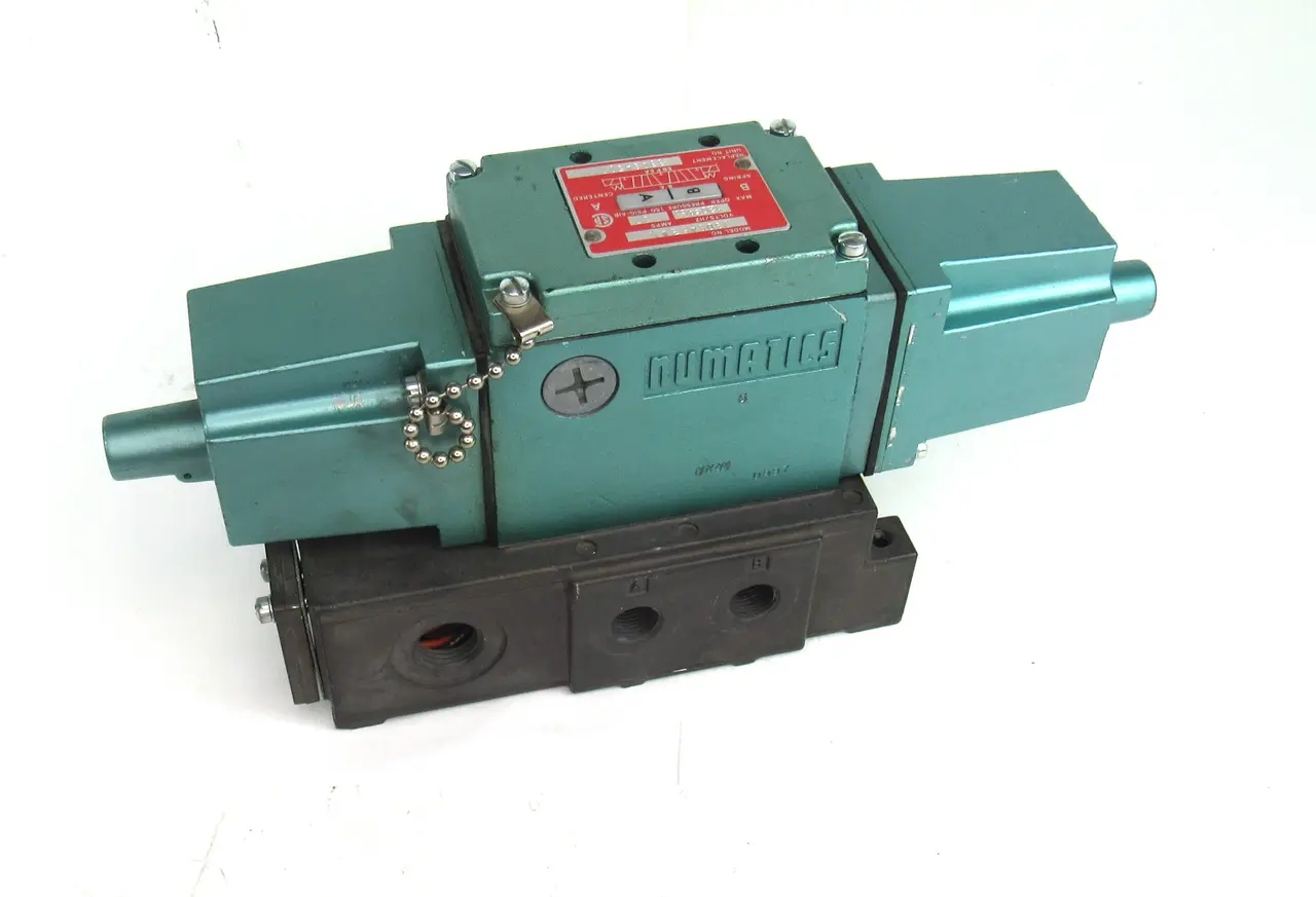 USED NUMATICS 33DSA53AK