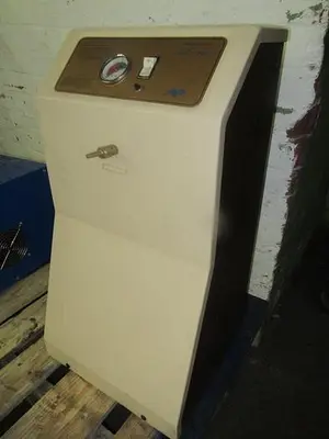 2264-700 AIRSEP Oxygen Generator, Model # AS-10