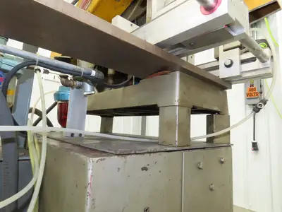 Everett 16 Cut Off Abrasive Metal Saw 16" Blade 5Hp Pneumatic Automation