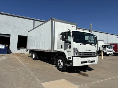 Used 2022 ISUZU "FTR" VAN BODY TRUCK - DIESEL (2022) Box trucks Texas US | MachineryMax #1488284