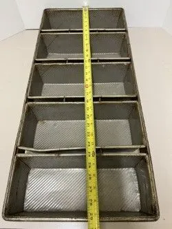 5 Strap Loaf Pans
