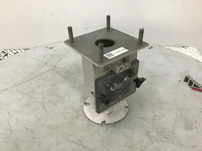 USED METAL FABRICATOR MAGNET