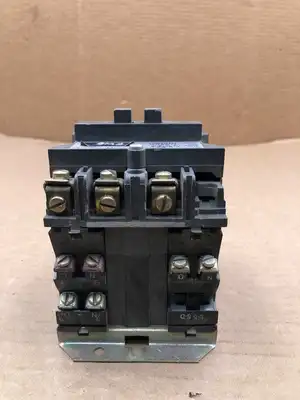Westinghouse A210MACAC Size 00 Reversing Starter