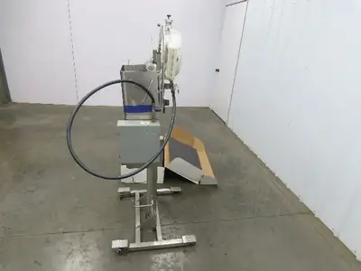 ILC Dover Xtrakt System Viscous Liquid Tote Liner Extraction Unit Air Powered