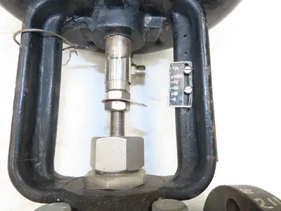 Used SPENCE _UNKNOWN_ Valves/Fittings | Arrow Industrial #613560