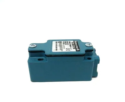 NEW HONEYWELL GLAB01E7B LIMIT SWITCH BODY
