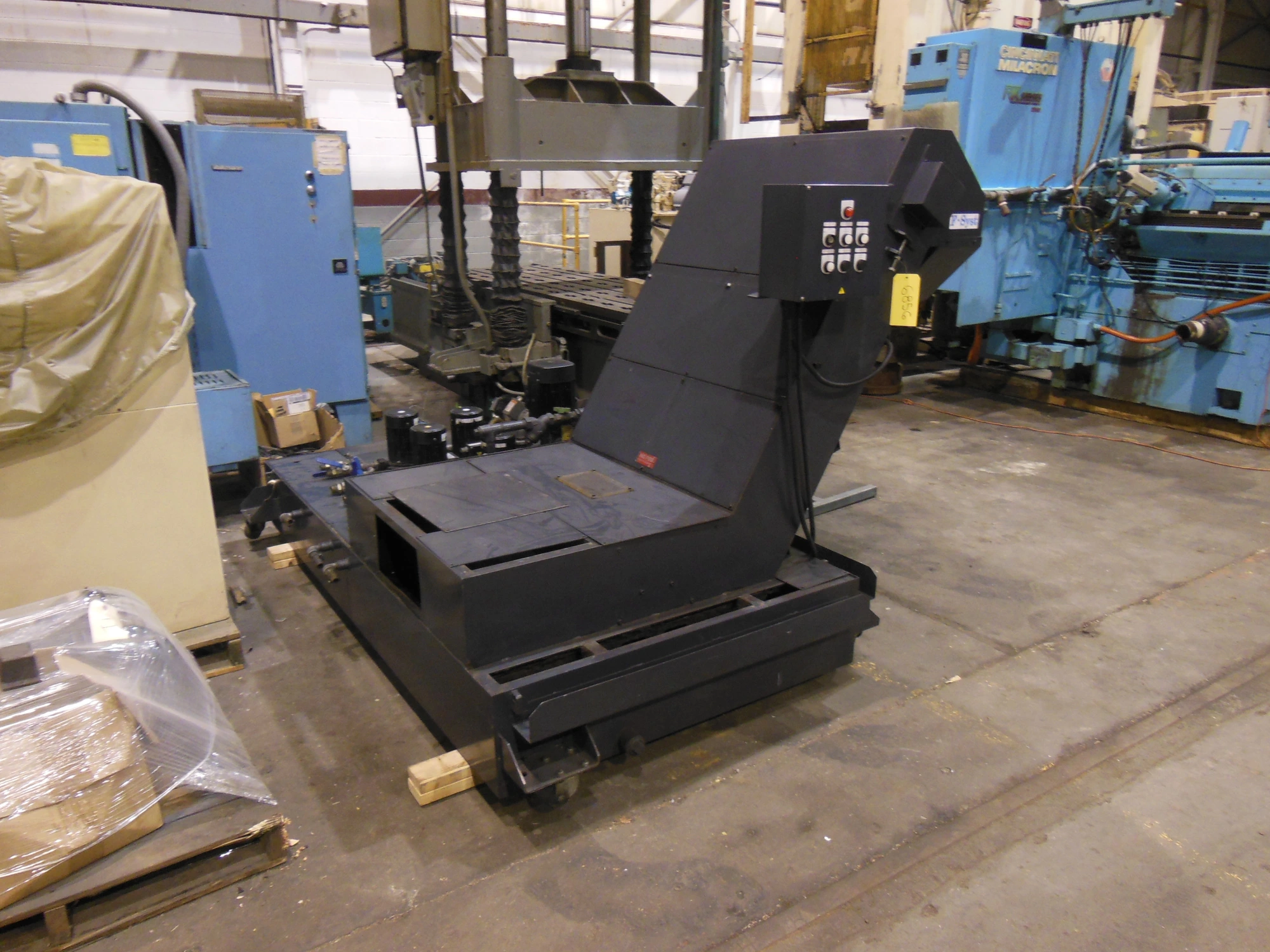USED 2004 NEW F SYSTEMS MDP O32