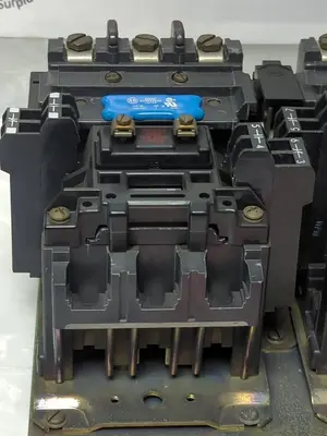 Used ALLEN-BRADLEY 505-COD-23 PLC Contactors | Surplus Asset Holdings #1227210