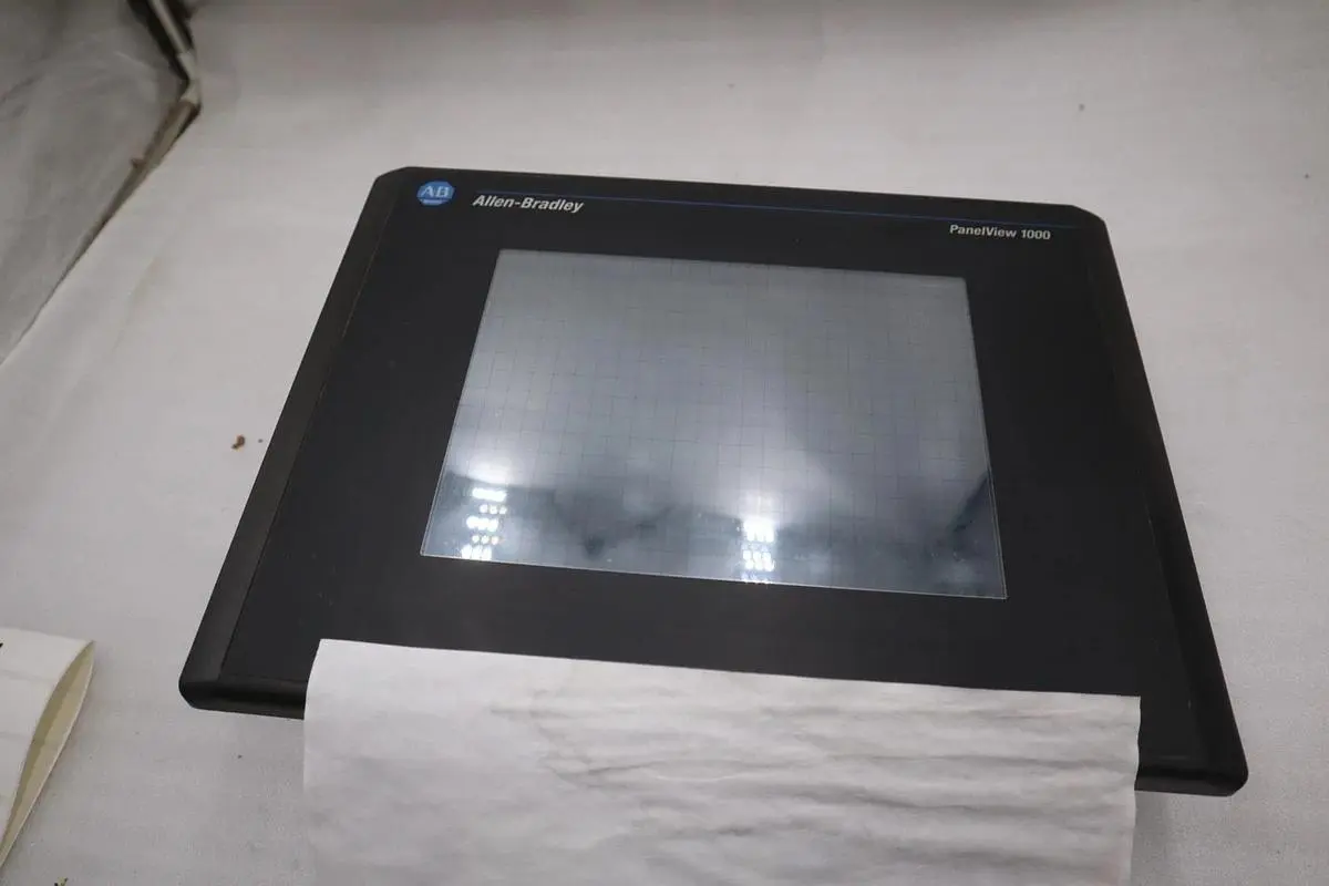 Allen Bradley 2711-T10C15L1 /C PanelView 1000 10.4" ControlNet - STOCK SGF-16