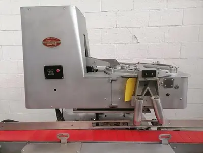 King model  TB2 semi-automatic tablet and capsule counter and filler