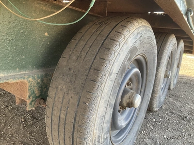 USED 1990 DOOLITTLE TRAILER