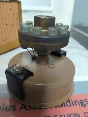 New | in-Stock US GAUGE 131A137U01 Lab Manometers Ohio US | Surplus Asset Holdings #1505214