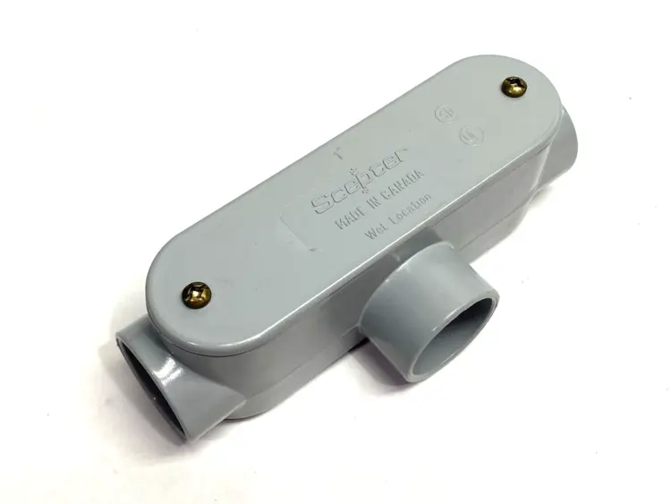Used SCEPTER PVC CONDUIT BODY BODY T-STYLE LINE LEFT REMOVABLE COVER 1" Electrical Fittings Michigan US | Maverick Industrial Sales #1092748