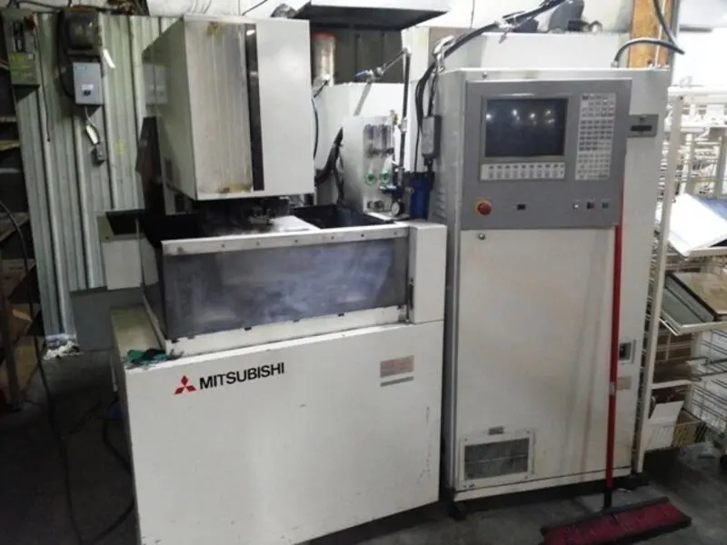 USED 1996 MITSUBISHI FX1