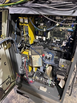 2002 FANUC S500IB 6 Axis Robots | K.B. Industries LLC (12)