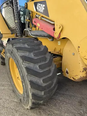 USED 2014 CATERPILLAR 450F