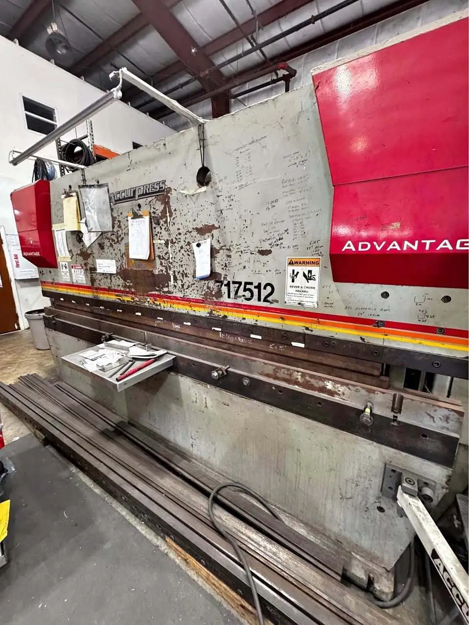 USED 2004 ACCURPRESS ADVANTAGE 717512