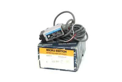 Honeywell FE3-FA6-M Micro Switch Fiber Optic Photoelectric Control, 12-24V DC