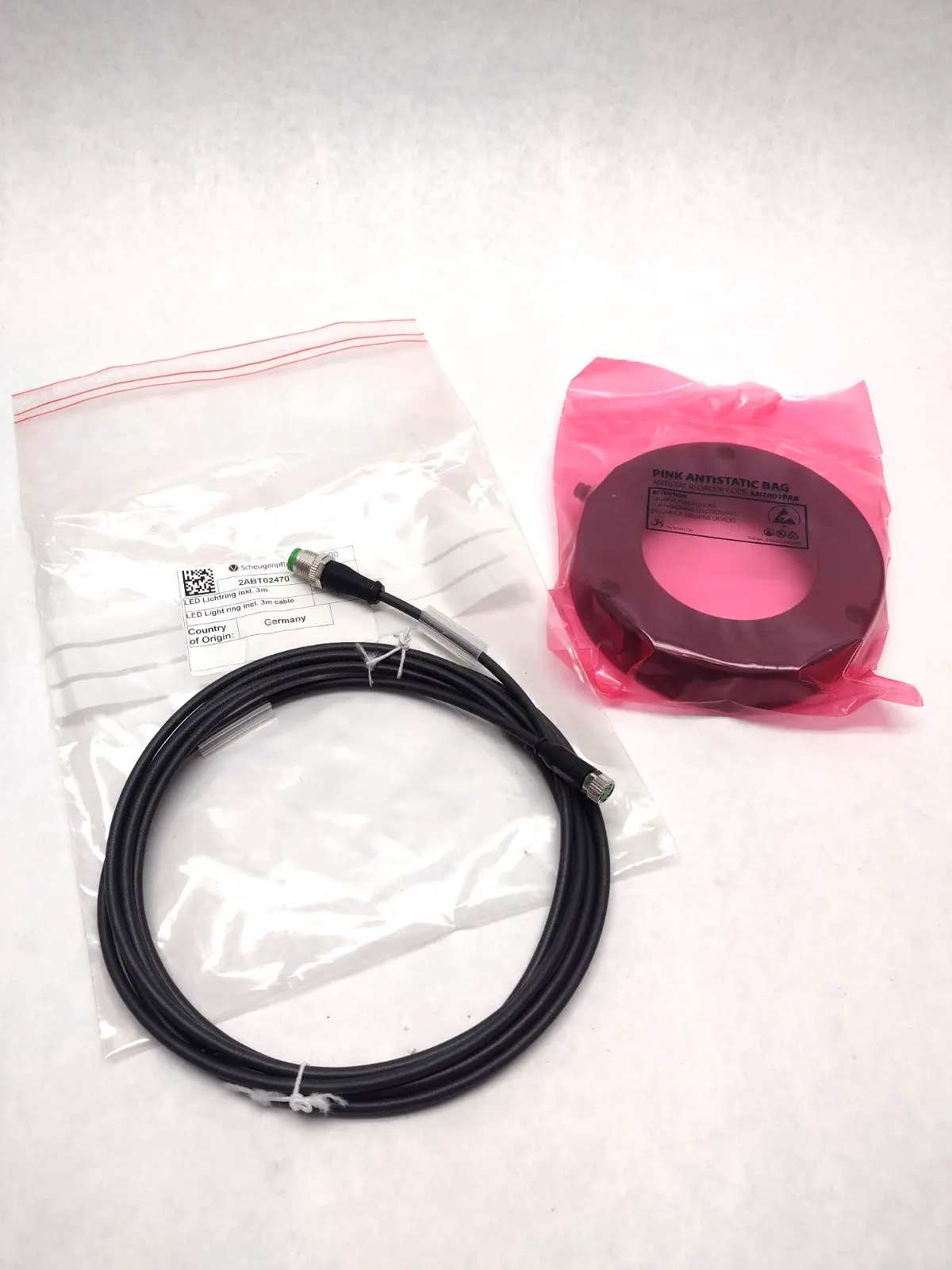 NEW SCHEUGENPFLUG LED LIGHT RING WITH 3M CABLE 3MEK11642 24VDC 0.13A