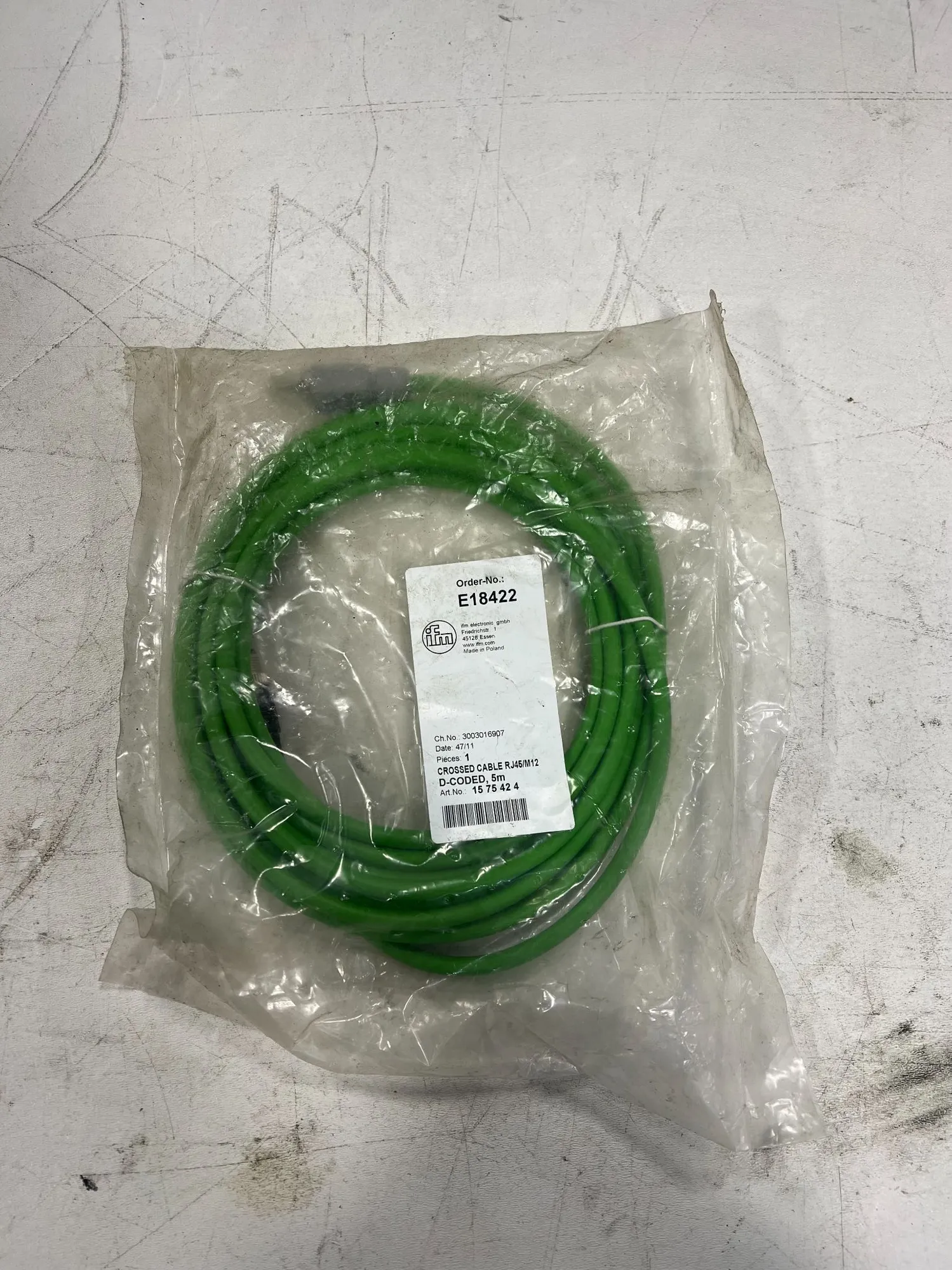 NEW IFM E18422