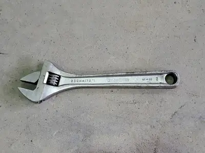 8", 10", 12" and 15" Adjustable Wrench Set