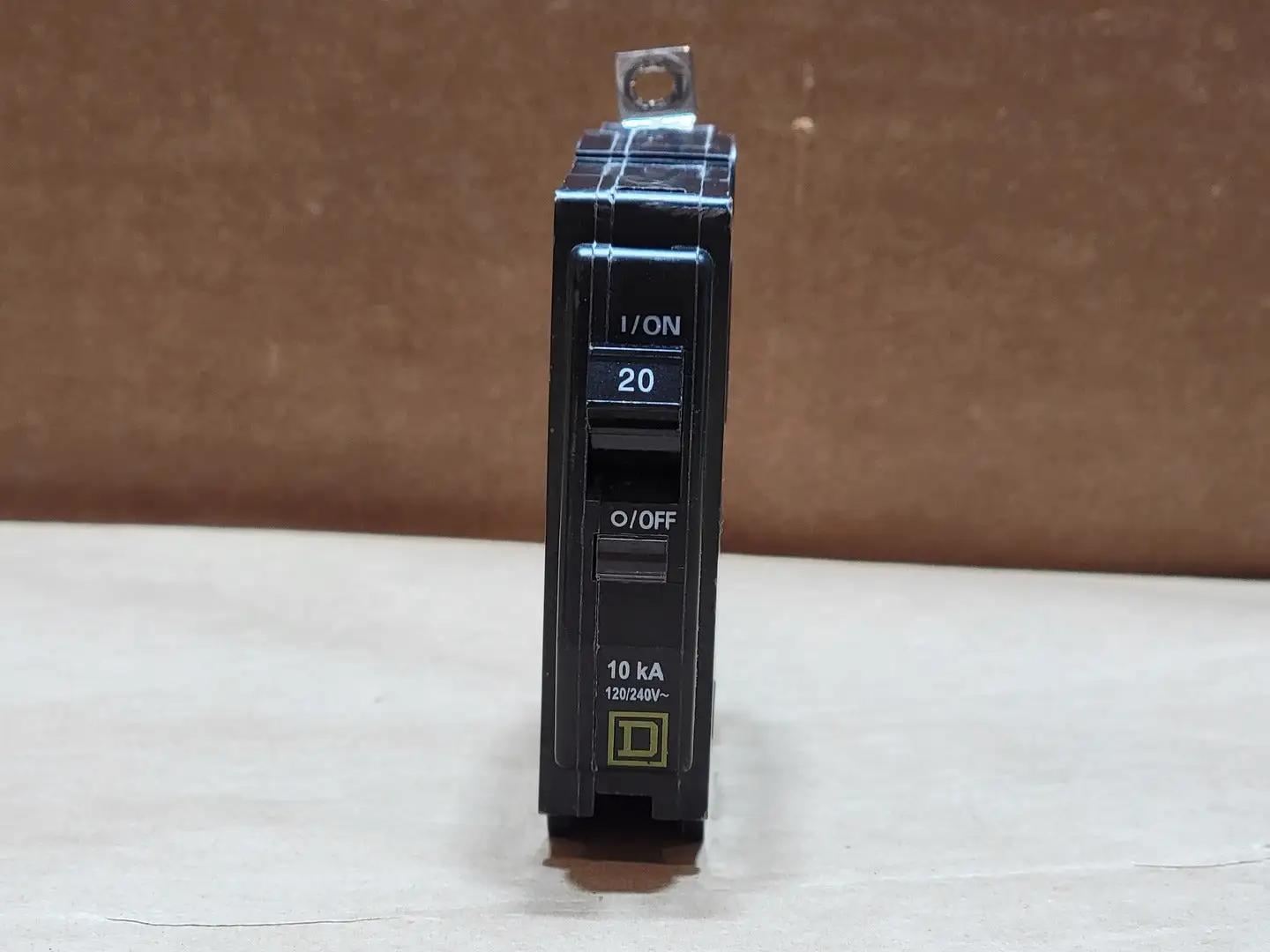 USED SQUARE D QOB120