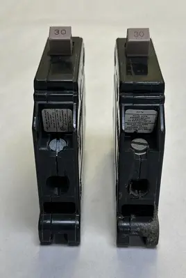 USED CUTLER-HAMMER CH130