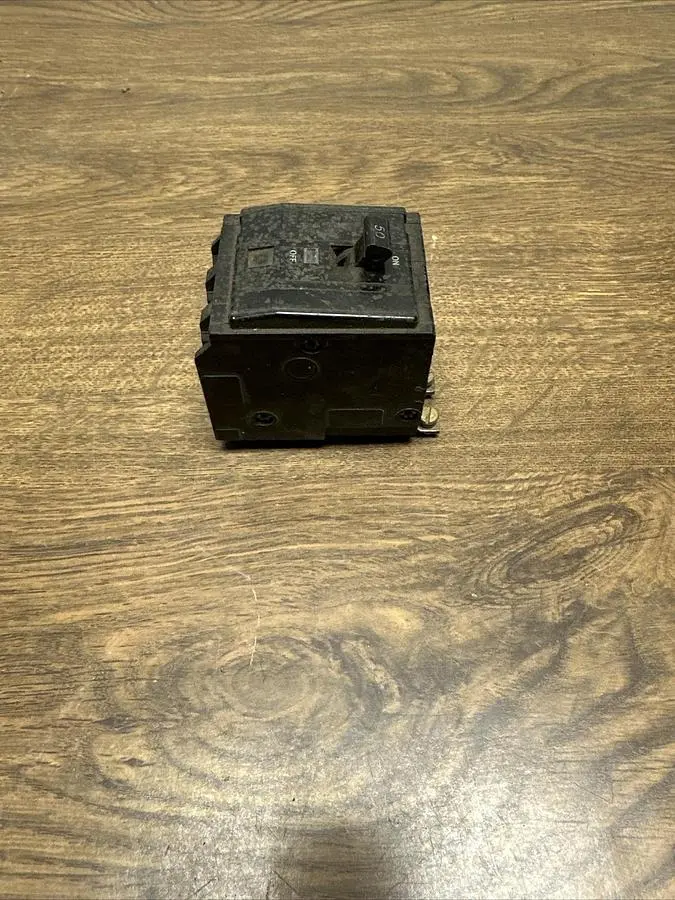 USED SQUARE D KE-249