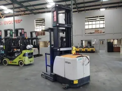 USED 2019 CROWN SP4050-30