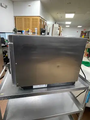 Used Amana Used 2016 Amana RC17SD2OSI Commercial Heavy Volume Microwave 208/230V 1700W - RK Restaurant Equipment (Miscellaneous) Illinois US | Falcon Restaurant Supply #1374906